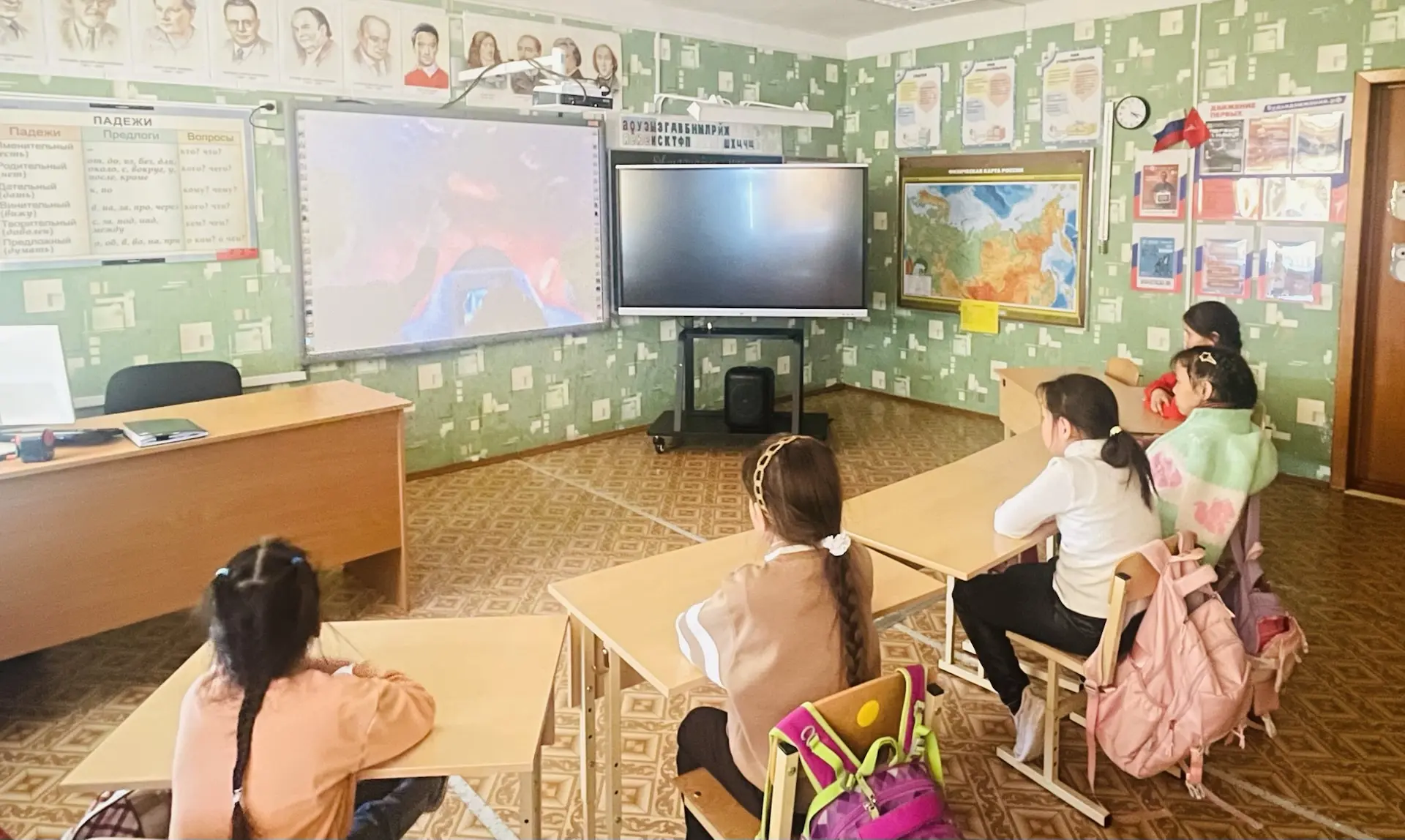 ‼️Сегодня на профилактическом занятии ребята посмотрели познавательный мультфильм «Опас...