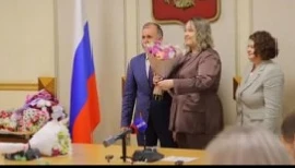 ПОЗДРАВЛЯЕМ ЕКАТЕРИНУ ВАЛЕРЬЕВНУ БЫЧКОВУ С ЗАСЛУЖЕННОЙ НАГРАДОЙ!