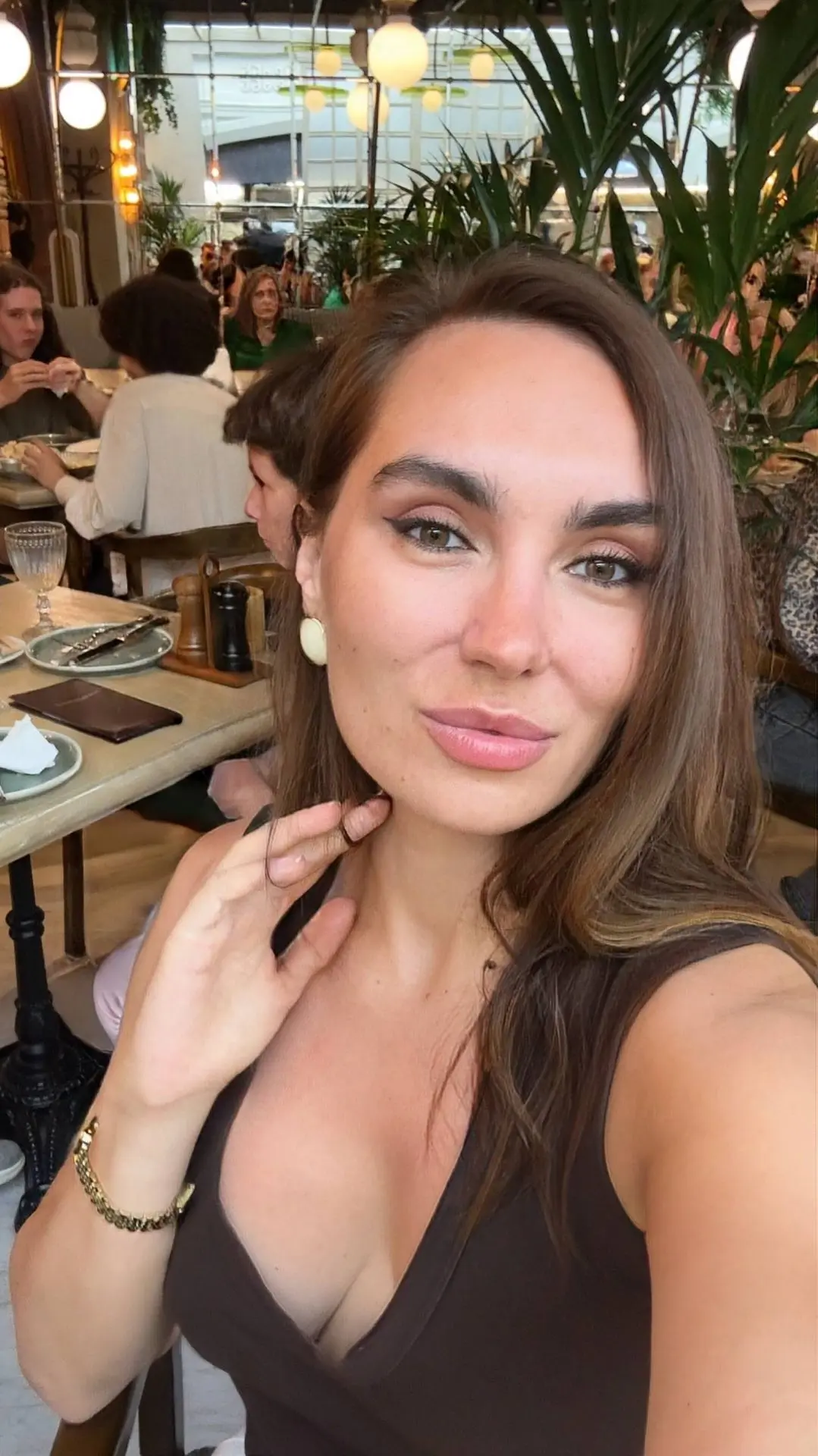 Моё неожиданное путешествие в Грузию 😍

Мои хорошие, делюсь с вами своими последними события из жиз