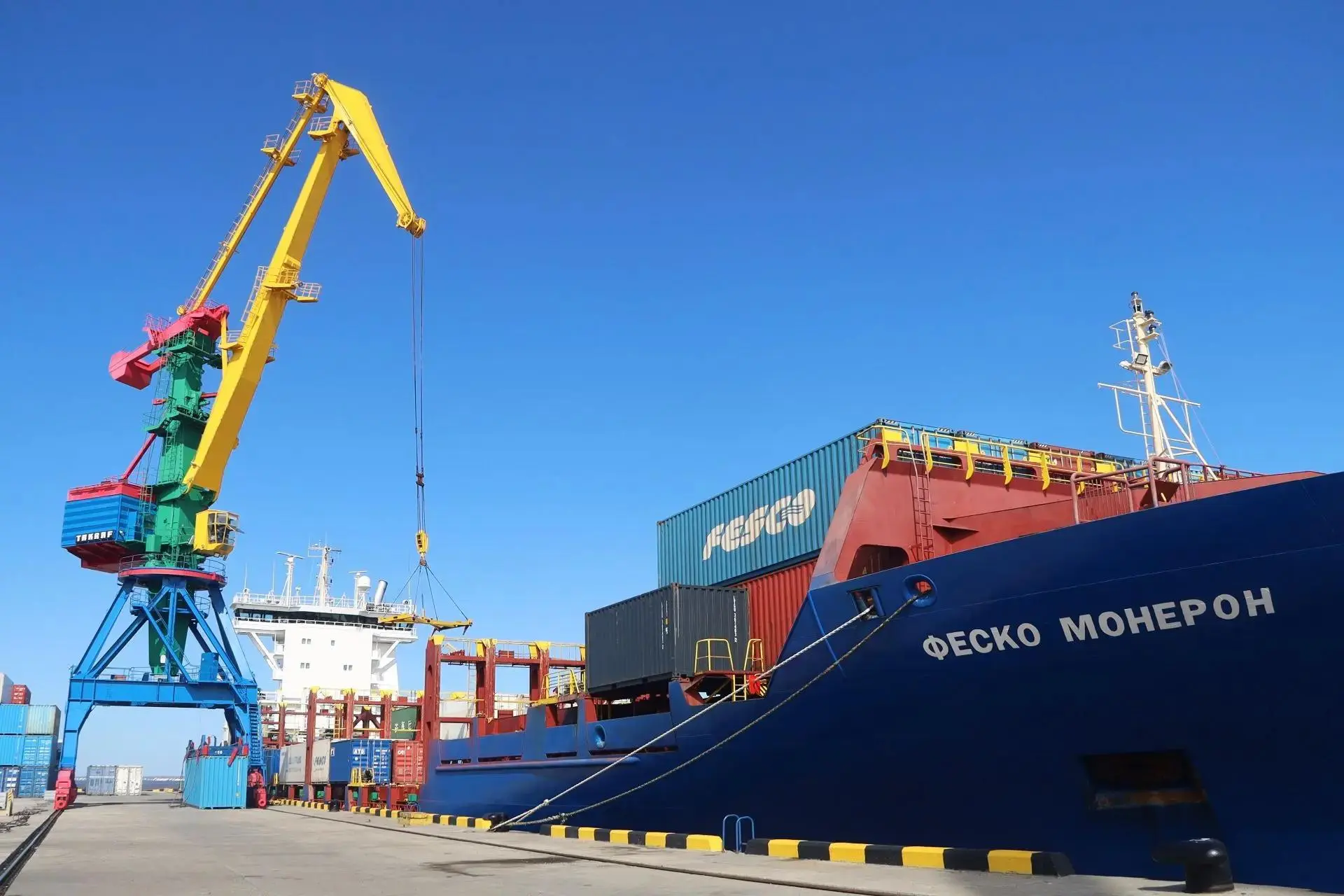 🚢 Первые суда Северного завоза–2026 встали под разгрузку на Чукотке