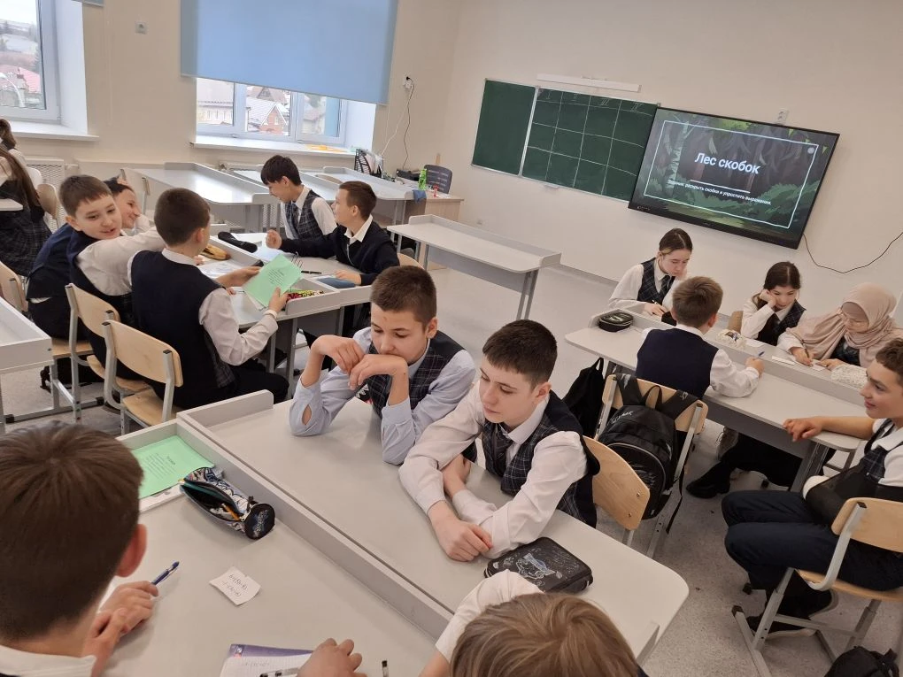 📣 Путешествие в Циферград📣 Сегодня на уроке математики ученики 6 «А» и 6 «Б» классов отправились в у