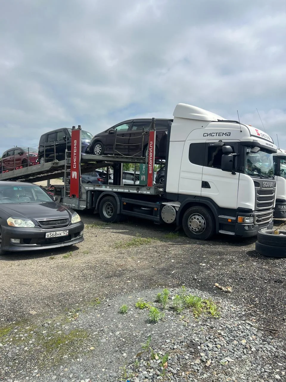 🚛 Автовозы загружены и отправляются в рейс.