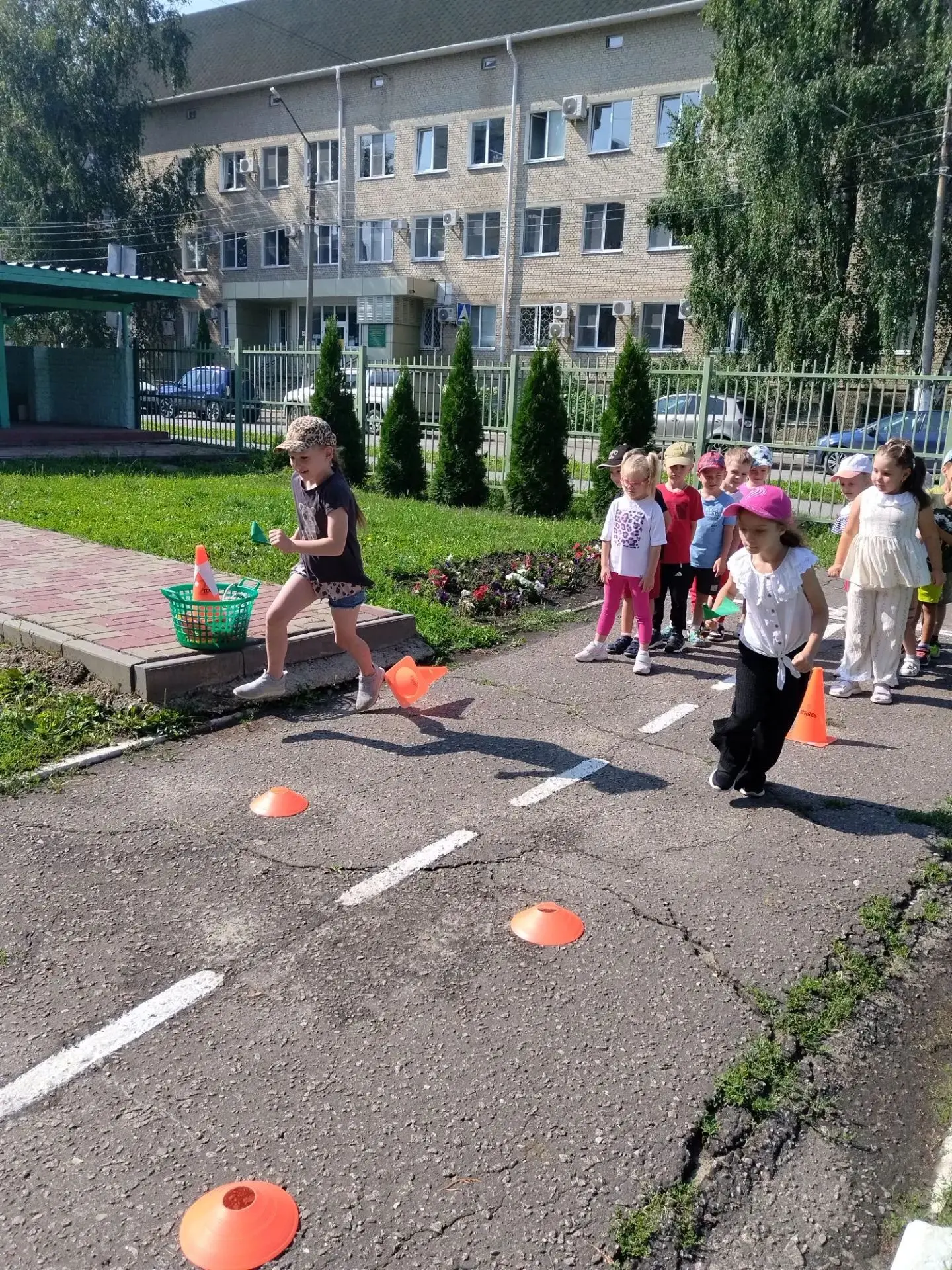 Сегодня в стенах детского сада прошёл День родного края. Воспитатели подготовили познав...