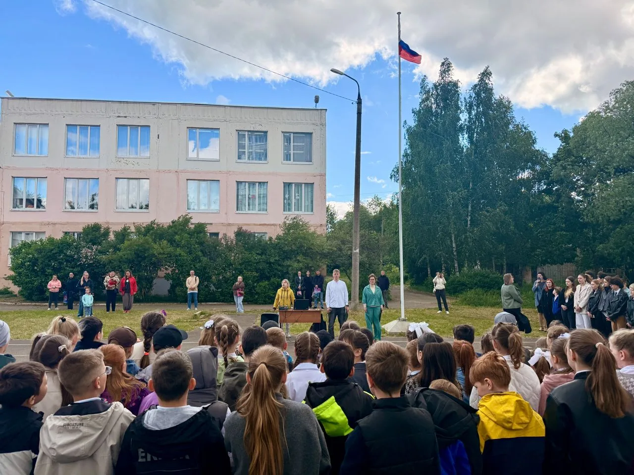 ✨ Праздник чести школы — вот чем запомнится нам сегодняшний день! ✨  В нашем центре образования прош