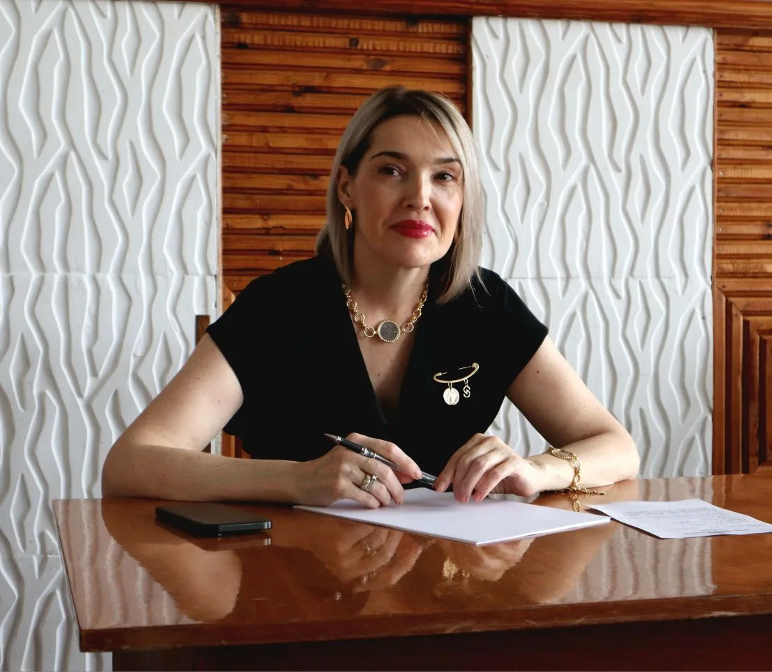 Провела выездной прием в с. Светлое. 

Рассмотрели коллективное обращение по вопросу, который касает