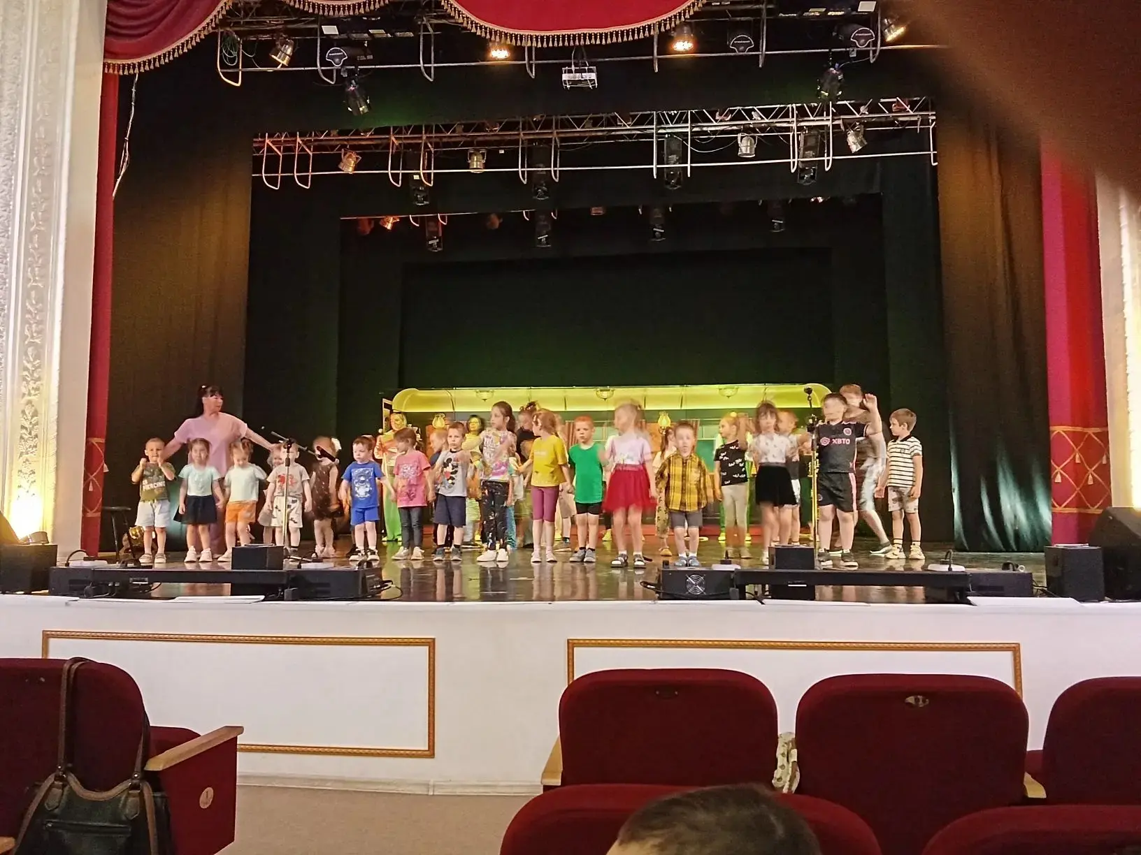 🎭 Эксклюзив для родителей: мы подсмотрели репетицию!
