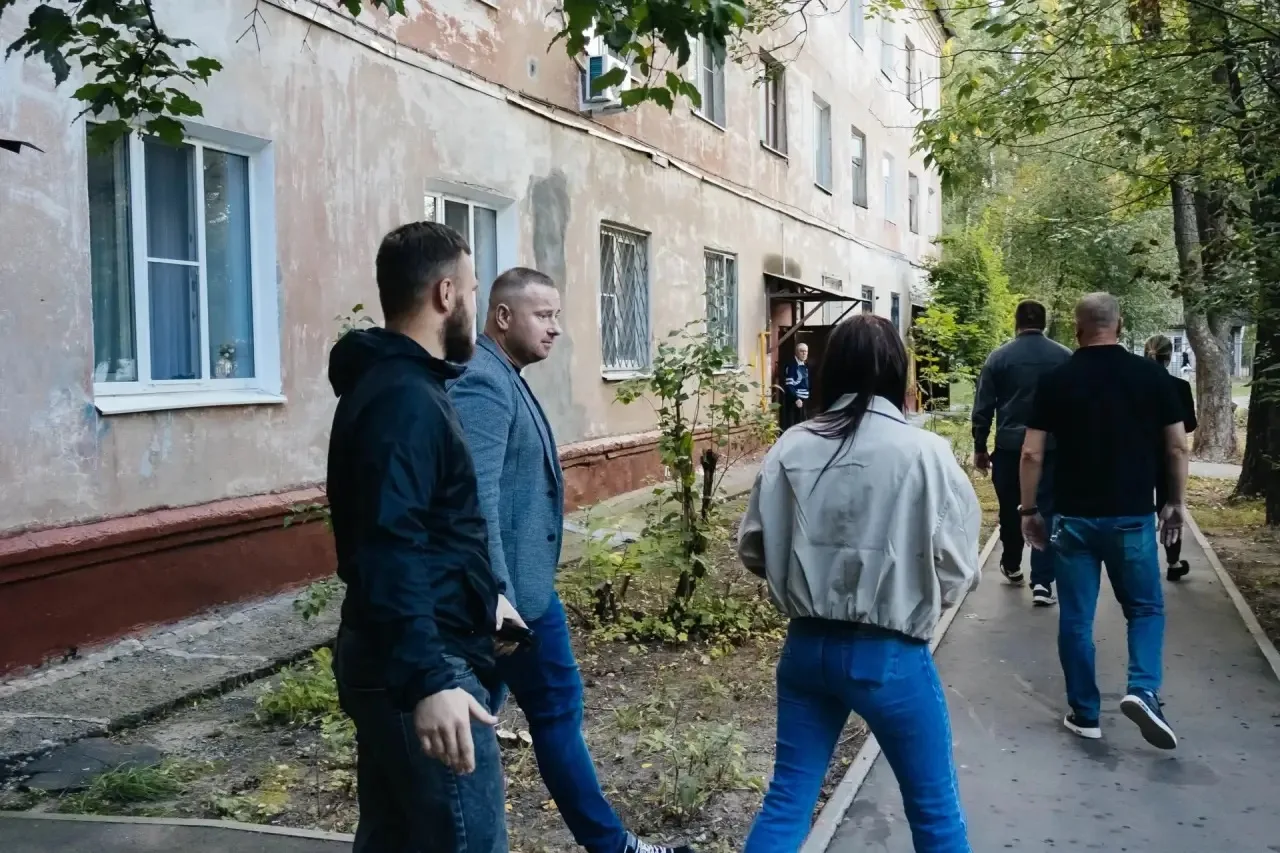 Совместно с начальником управления ЖКХ администрации города Анной-Марией Владимировной ...