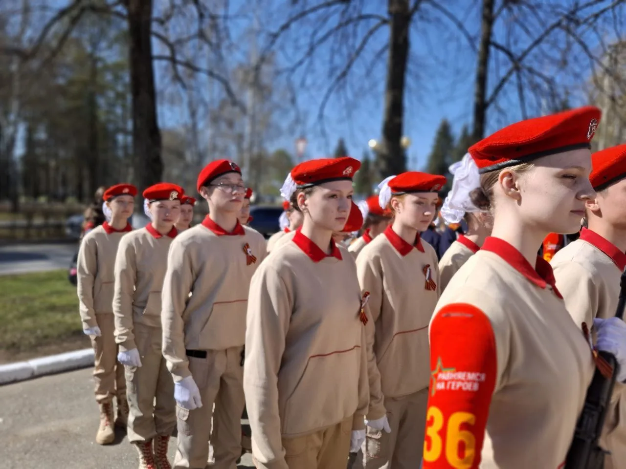 Отряд «Сокол» - в финале конкурса «Равняемся на Героев»!   Мы по‑настоящему гордимся нашим отрядом «