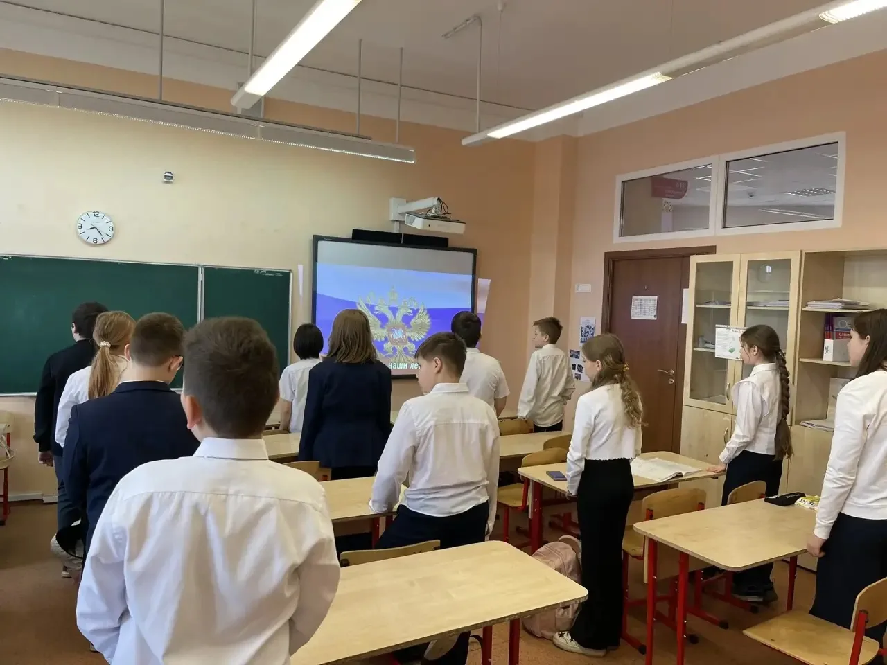 🚀 Разговоры о важном: «65 лет триумфа. Ко Дню космонавтики» 🚀  Сегодняшний день в школе начался с то