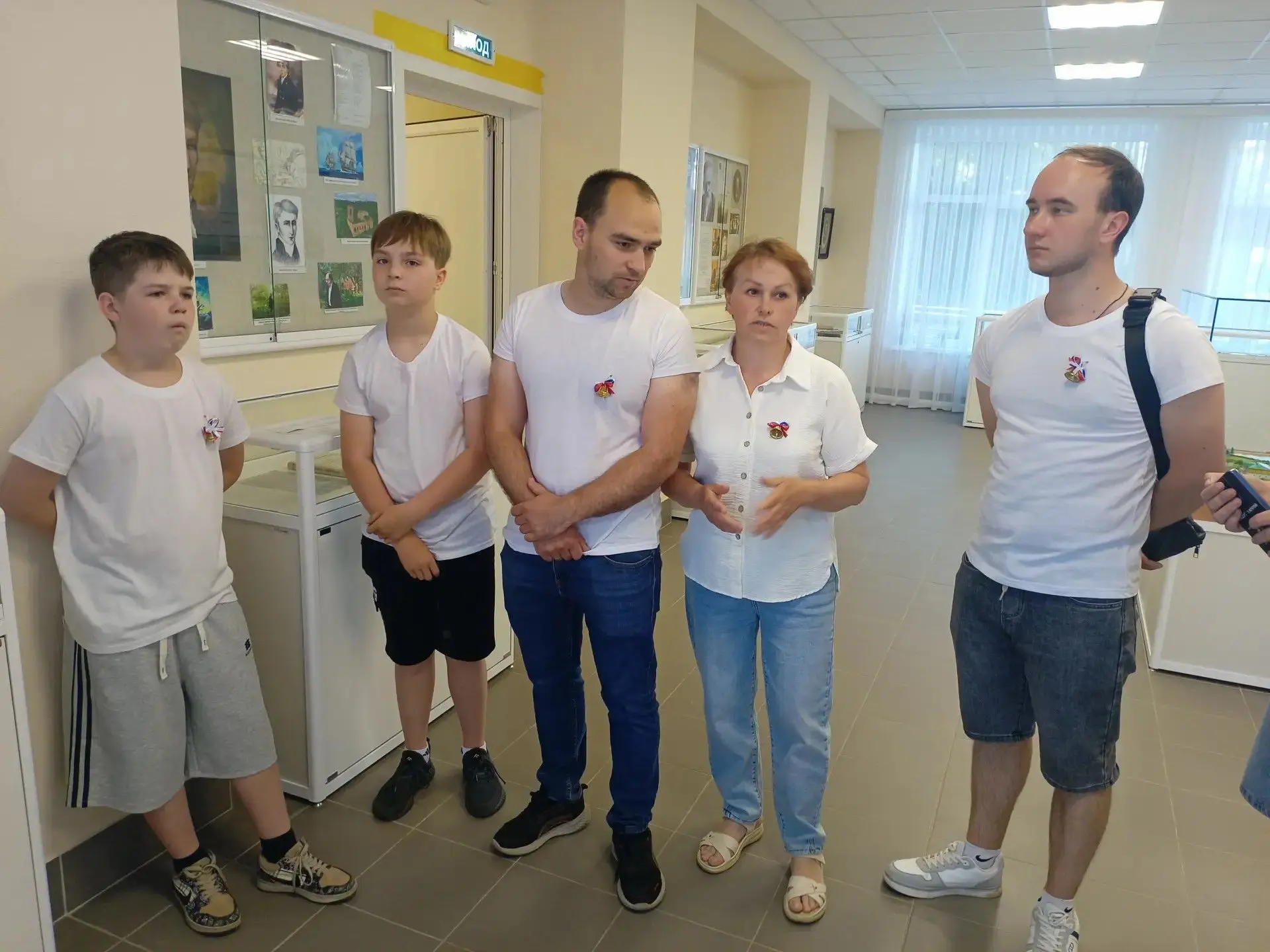 В предыдущем посте мы поделились радостью от того, что команда Покровской школы первой прошла нашу г