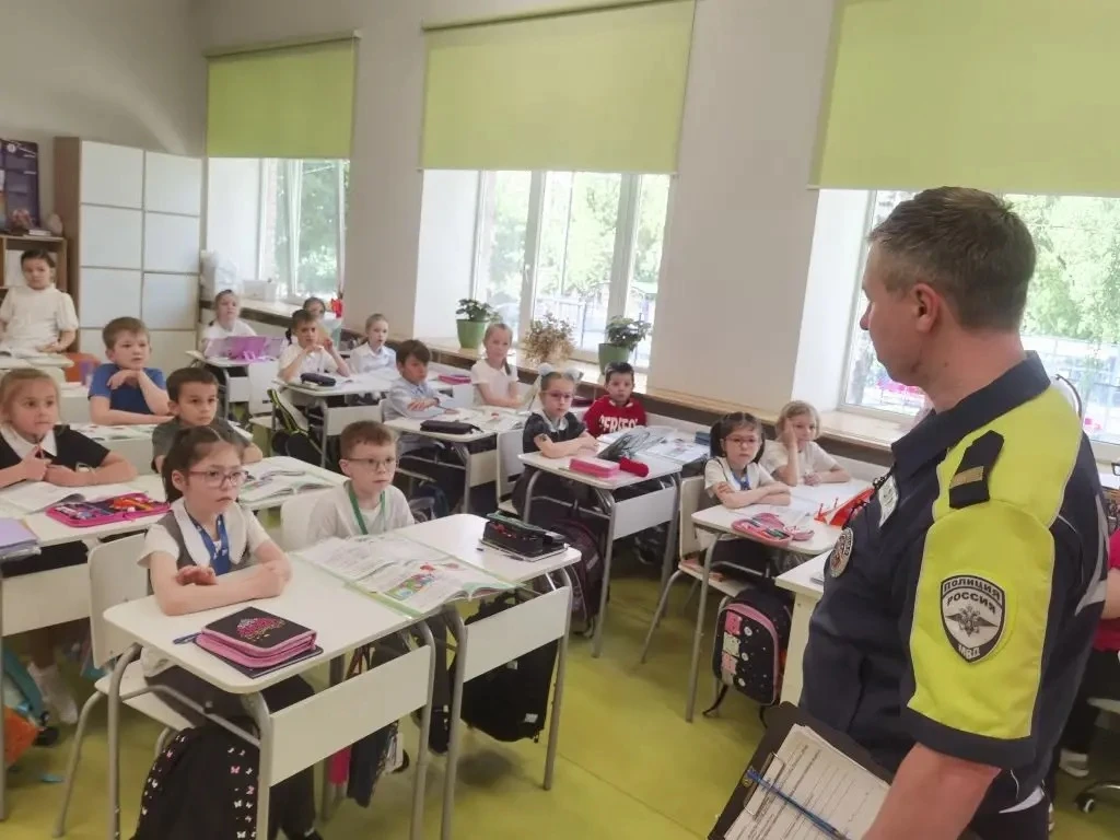 🛣️БЕЗОПАСНОСТЬ ДВИЖЕНИЯ   👮Сегодня  инспектор ДПС лейтенант полиции Макушин Андрей Викторович провел