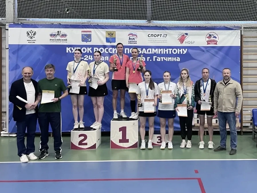 🏸 В Гатчине завершился Кубок России по бадминтону 2026 🏆🇷🇺   Спортсмены МКСШОР «Восток» выиграли две