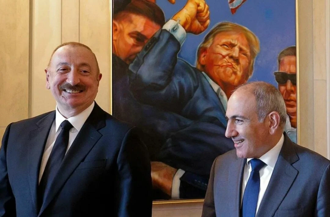 🤡 Нельзя всю вину возлагать только на бывшее руководство Армении. Хотя бывшие армянски...