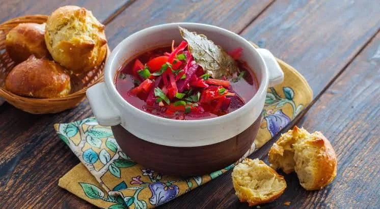 Борщ с пампушками — традиционный вариант приготовления 🍲