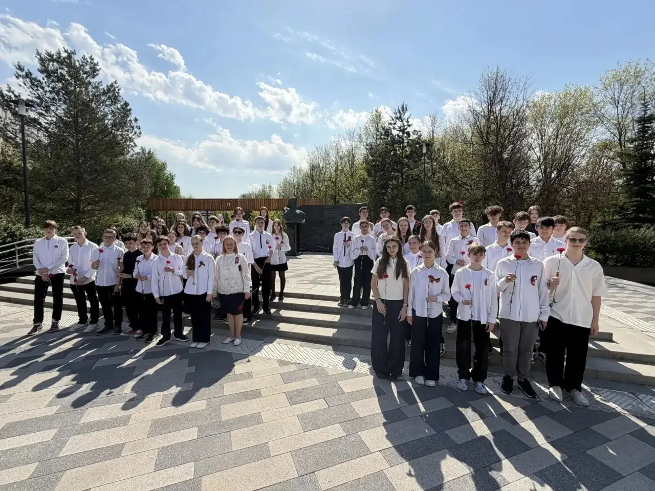 🎖️Сегодня великий праздник для нашего народа. Мы празднуем 81‑ю годовщину Победы над фашистской Герм
