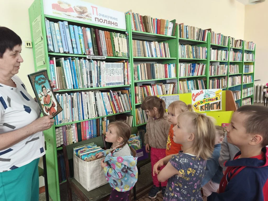 Кажется, за книгами тоже кто-то ухаживает, как за живыми существами? 🧐