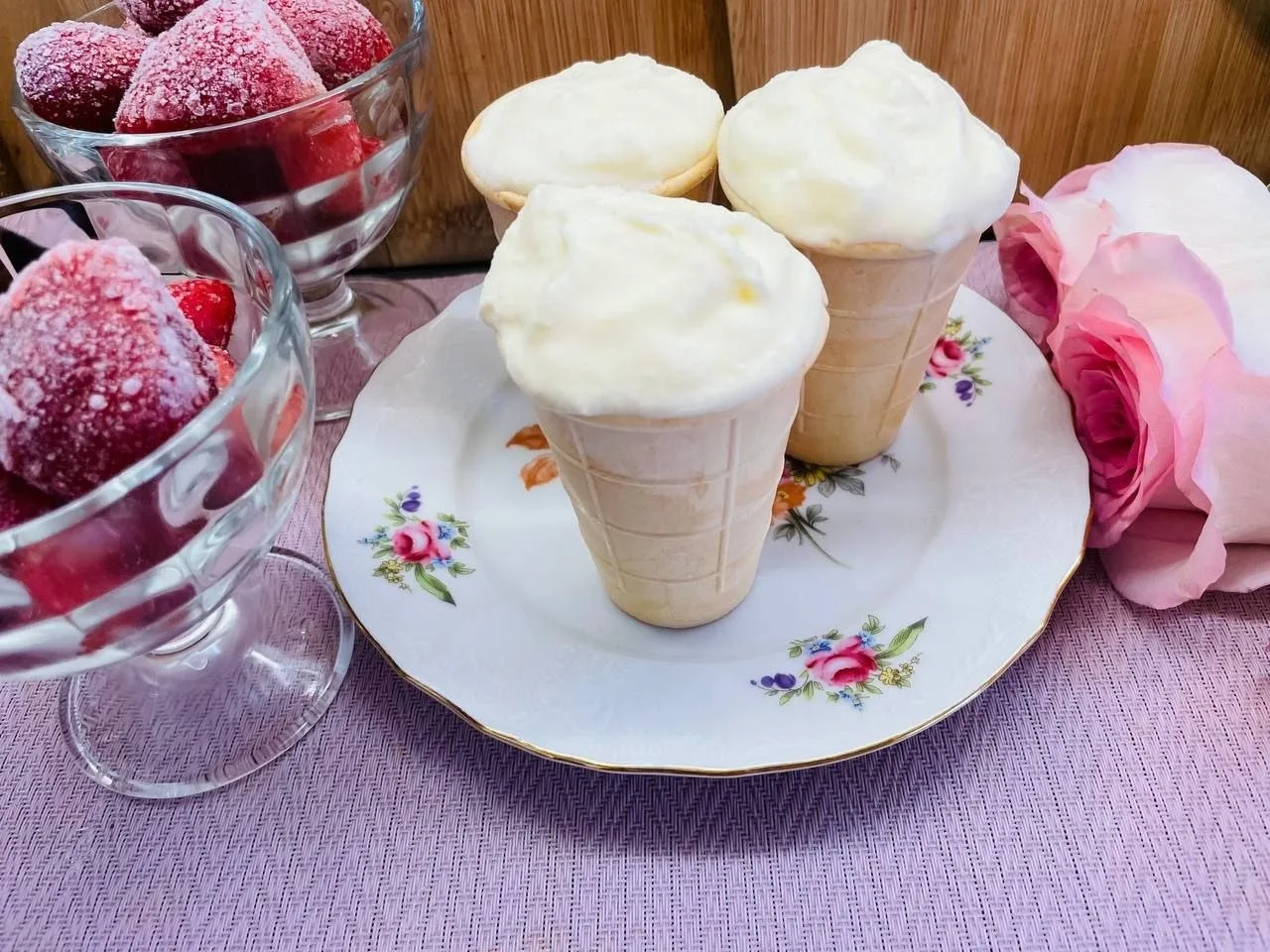 ГОТОВИМ НАСТОЯЩЕЕ ВАНИЛЬНОЕ МОРОЖЕНОЕ ДОМА🍨