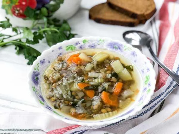 🍲 Суп с чечевицей и овощами