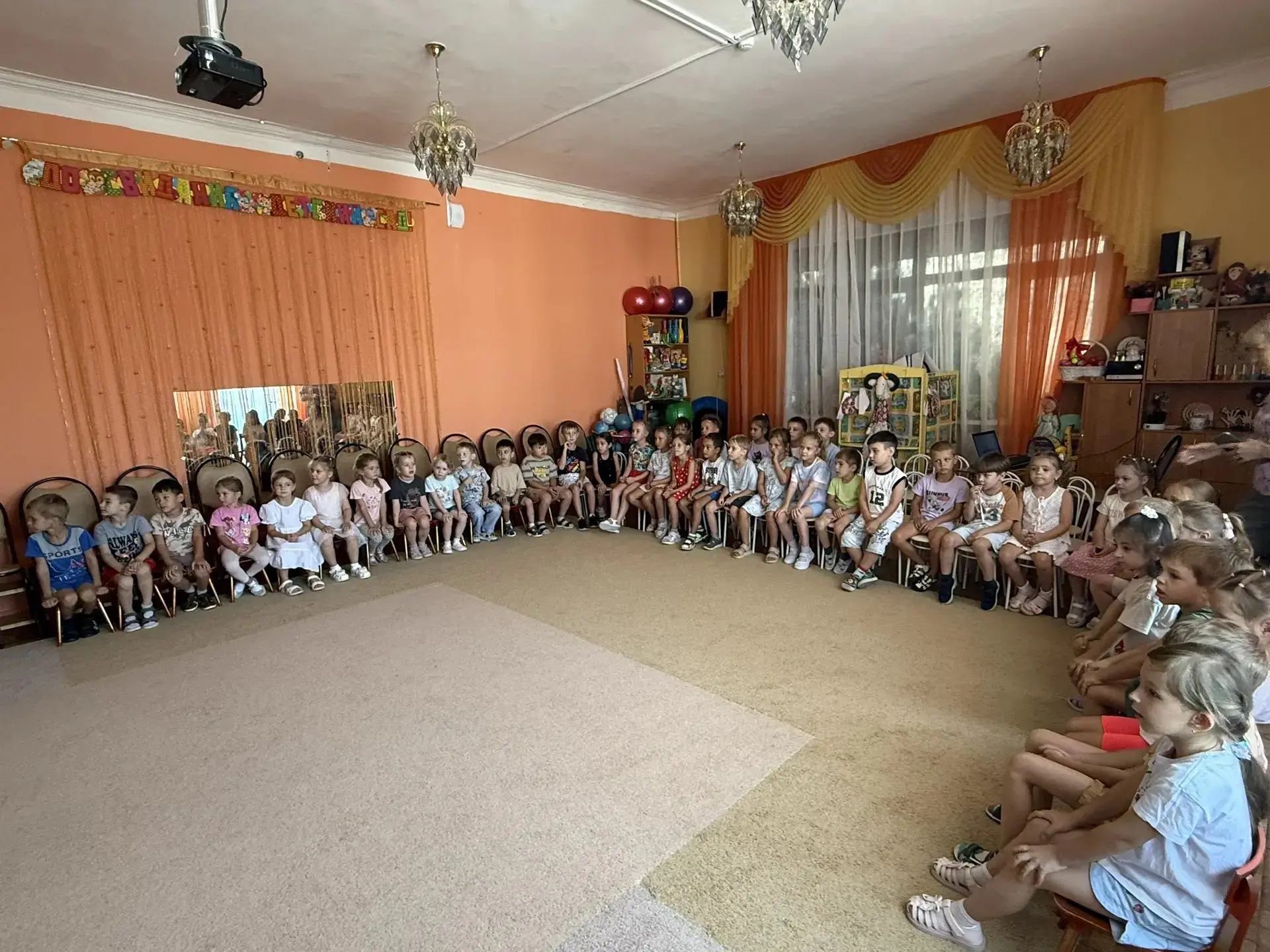 Сегодня в нашем детском саду было по-настоящему празднично и душевно — мы провели темат...