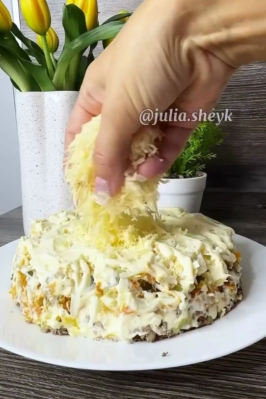 САЛАТ ГРАФСКИЙ