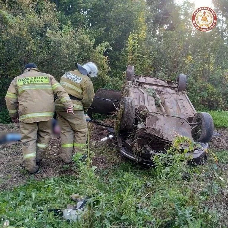 ❗ В Малой Вишере в перевернувшейся автомашине погибла женщина