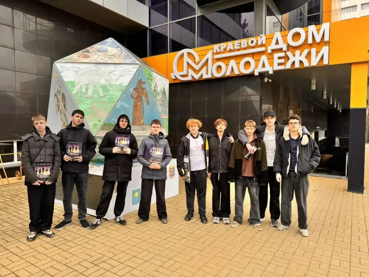 ✨ «Технология Победы: от БПЛА до танка»✨  С 18 по 24 марта 2026 года для обучающихся 6, 7 и 8 классо