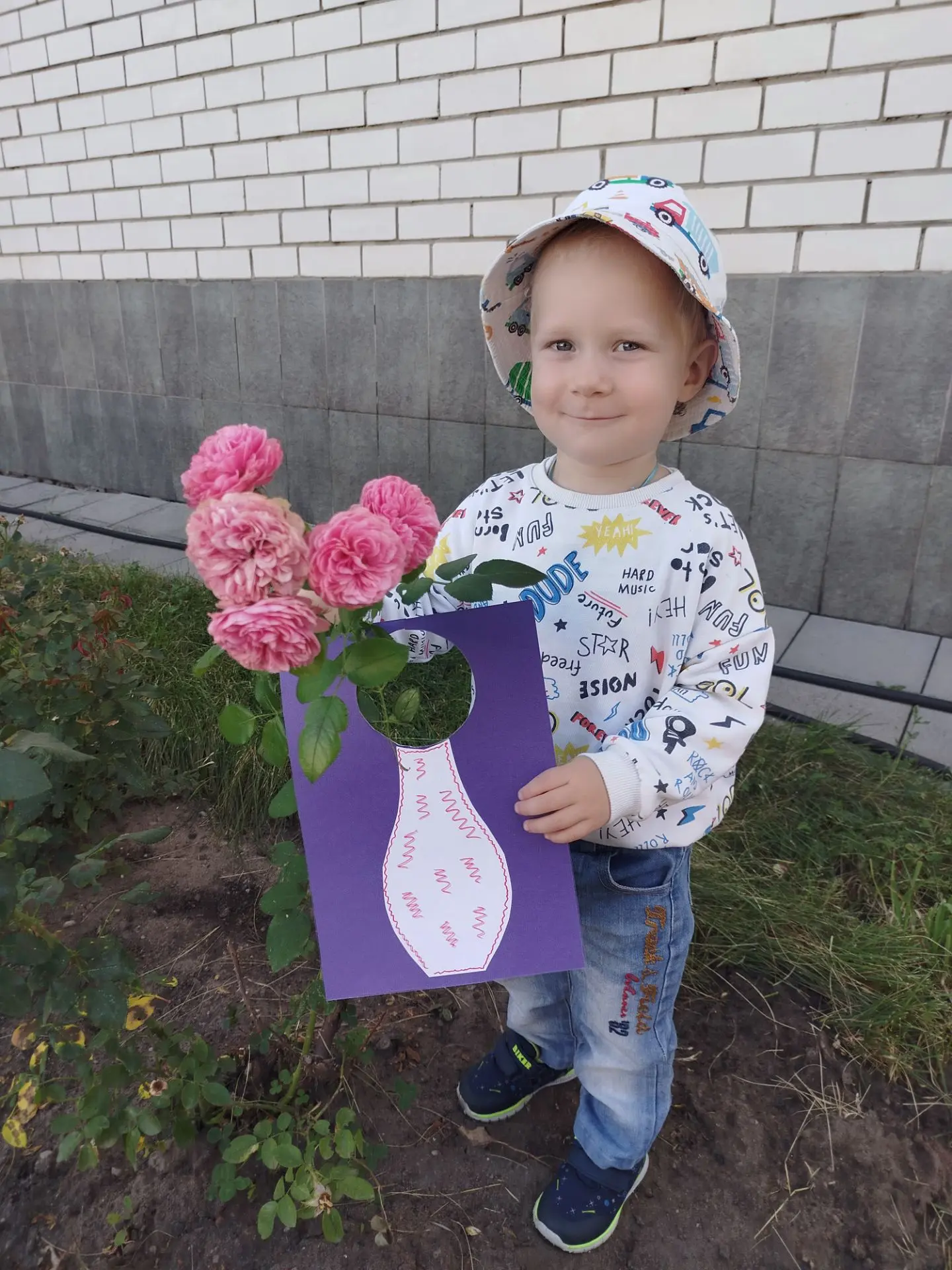 Сегодня во второй младшей группе прошел День разноцветных букетов💐. Наши ребята доказа...