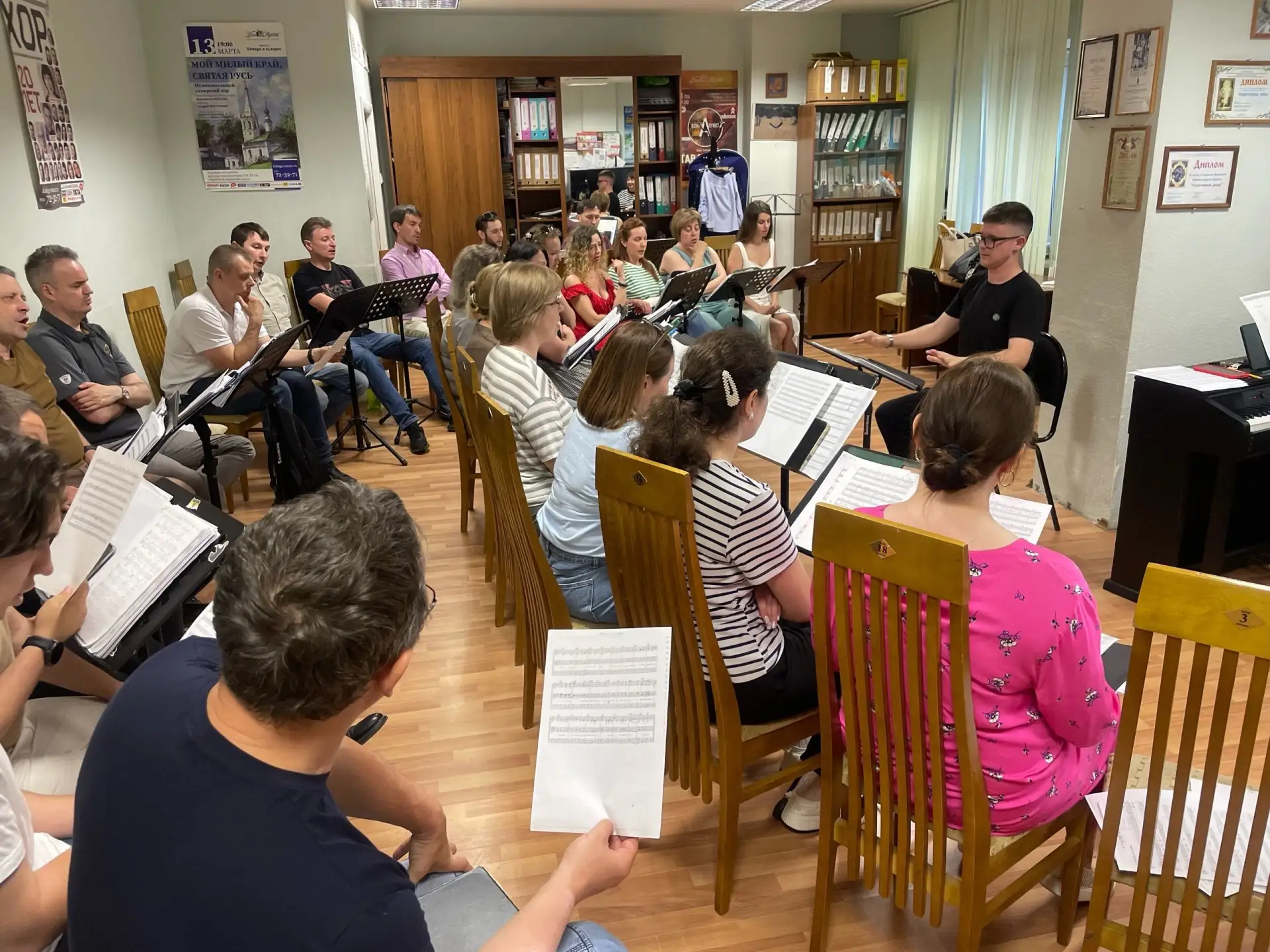В рамках практики студенты 2 курса отделения «Хоровое дирижирование» Щербаков Денис и Кондионов Март