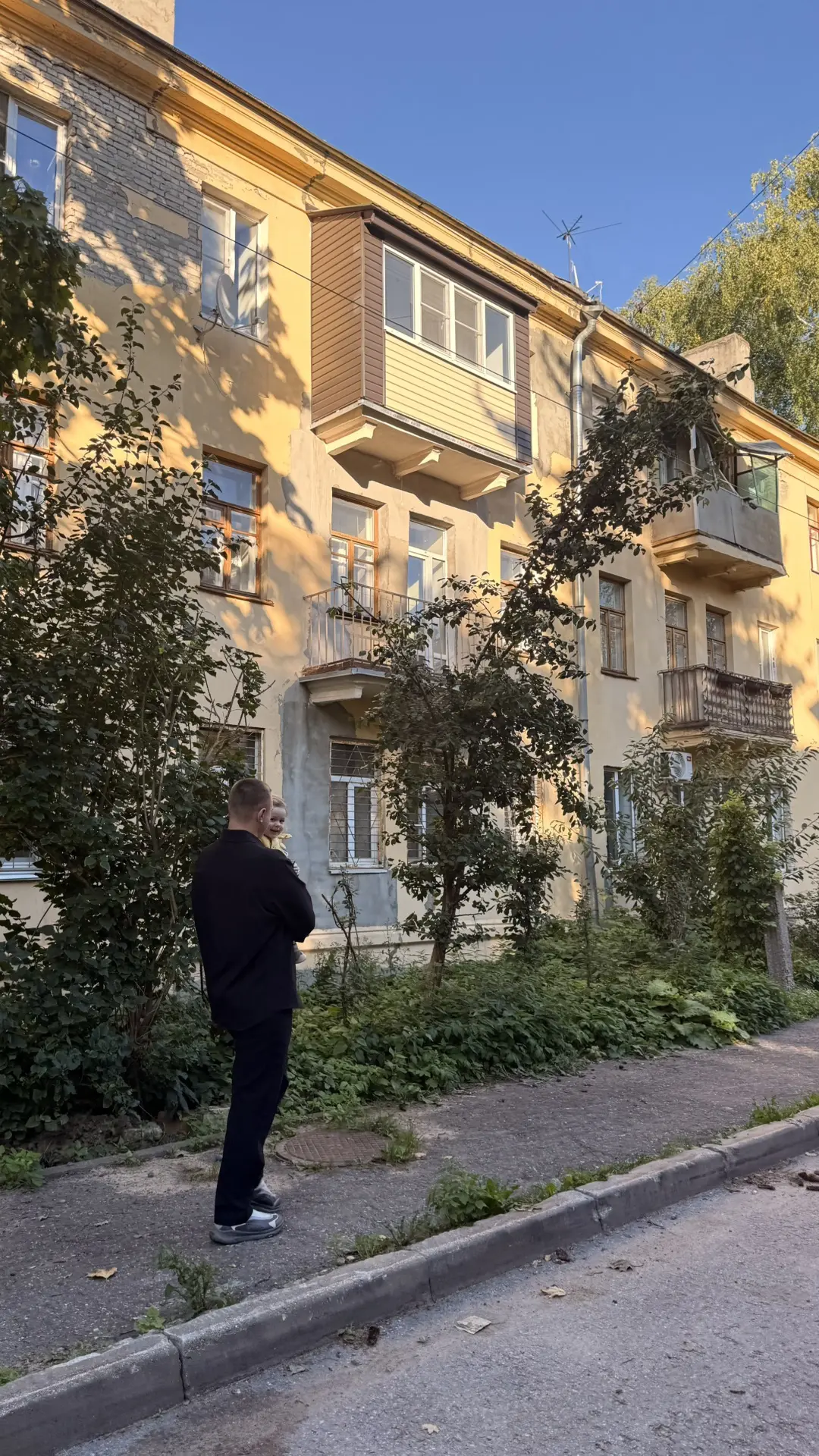 С недавних пор я создала в вк сообщество Ви, в декрете по любви и веду там сторис в про...