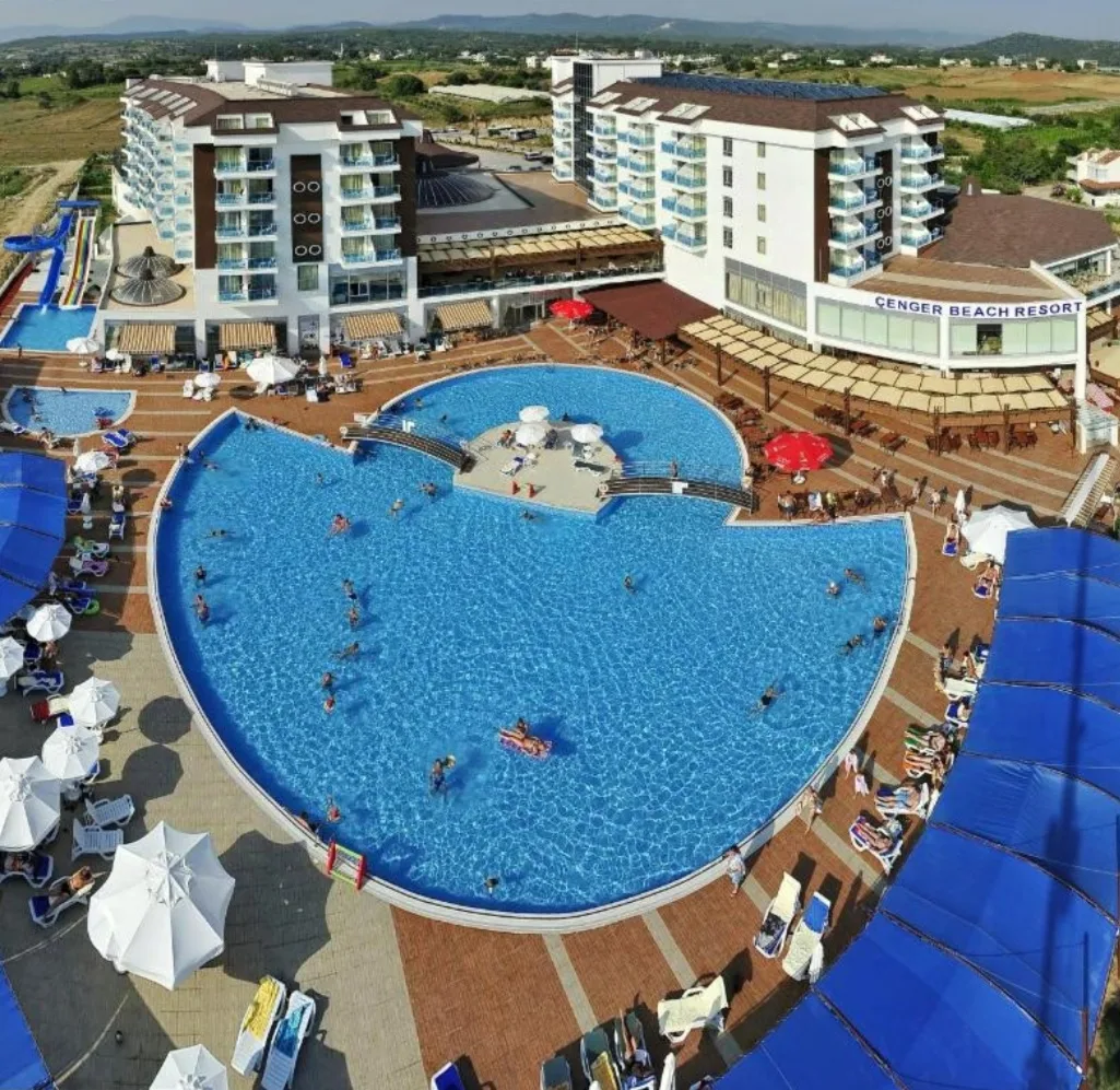 🌟Хорошие бюджетные туры с вылетом из Нижнекамска🌟
🌞🌞🌞
🏠 **CENGER BEACH 5⭐️**
✈️ Нижнекамск ➡️ 
