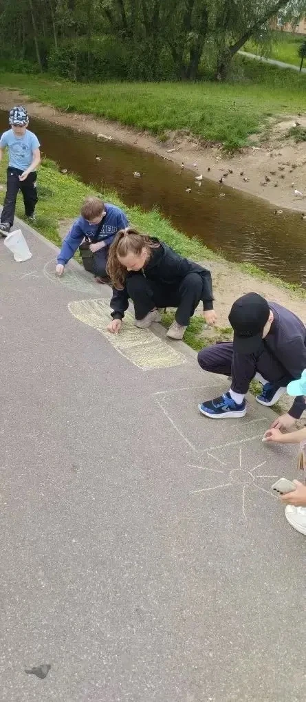 Праздник Детства в пришкольном лагере.