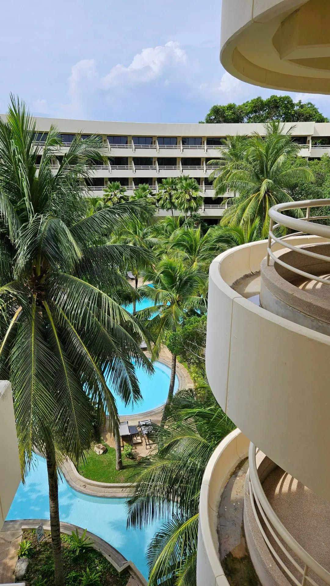 PULLMAN PHUKET KARON BEACH RESORT 5*