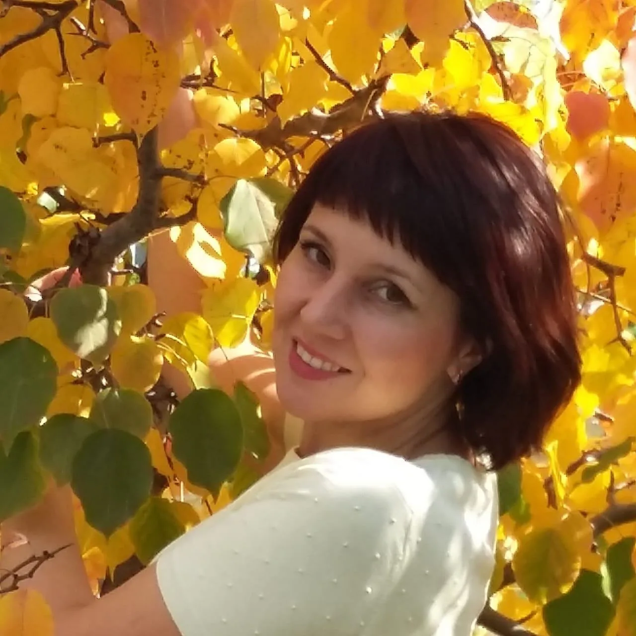 Ләйсән ЯКУПОВА. Язмышны алдап буламы?..
— Мин бит әтиеңне сихерләтеп үземә караттым. Ул шундый матур