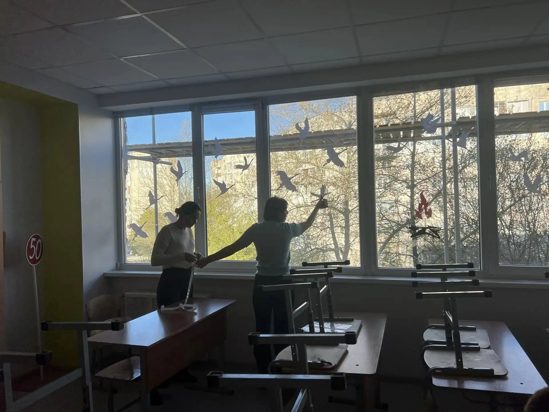 Мы помним, мы гордимся!  Наш 3 - В класс с радостью принял участие в акции «Окна Победы»! Вместе с р