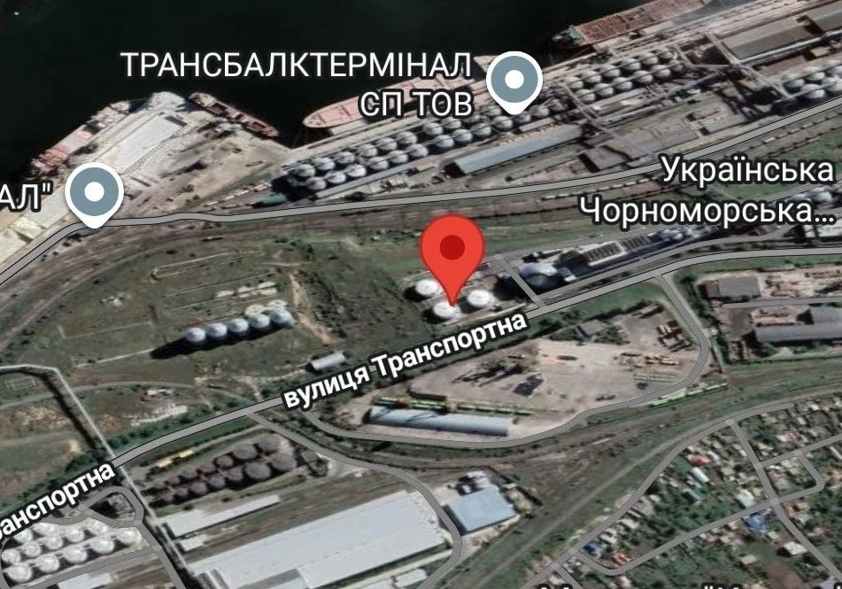Поражение «Геранями» хранилища ГСМ в порту Черноморск (Одесская область)