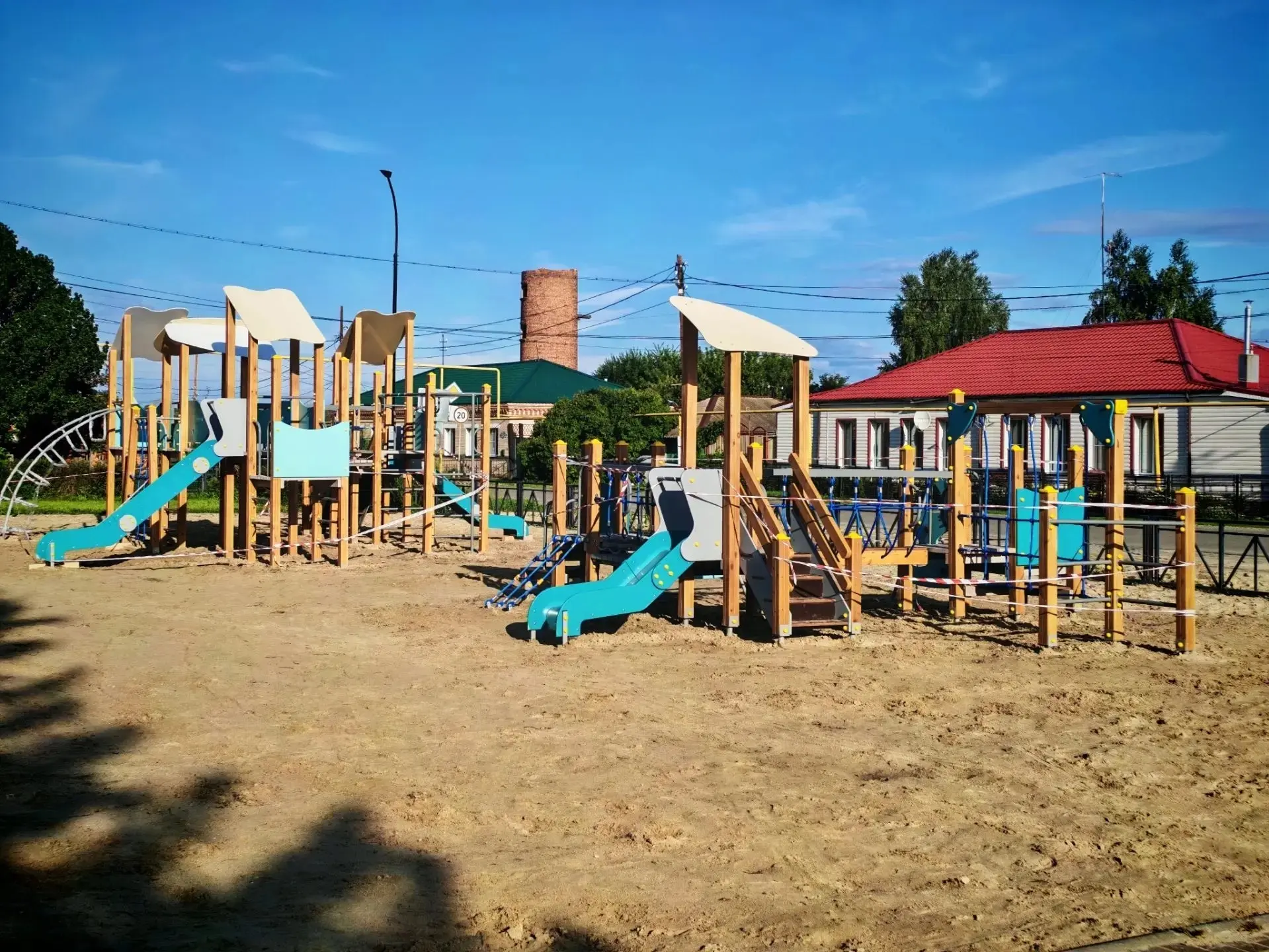 ⚠️Детские площадки в Еткуле, Еманжелинке и Шибаево ещё не приняты❗️