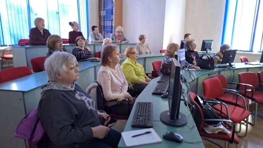 Свобода души художника: лекция о Василии Тропинине для программы «Активное долголетие»   🎨Участники 