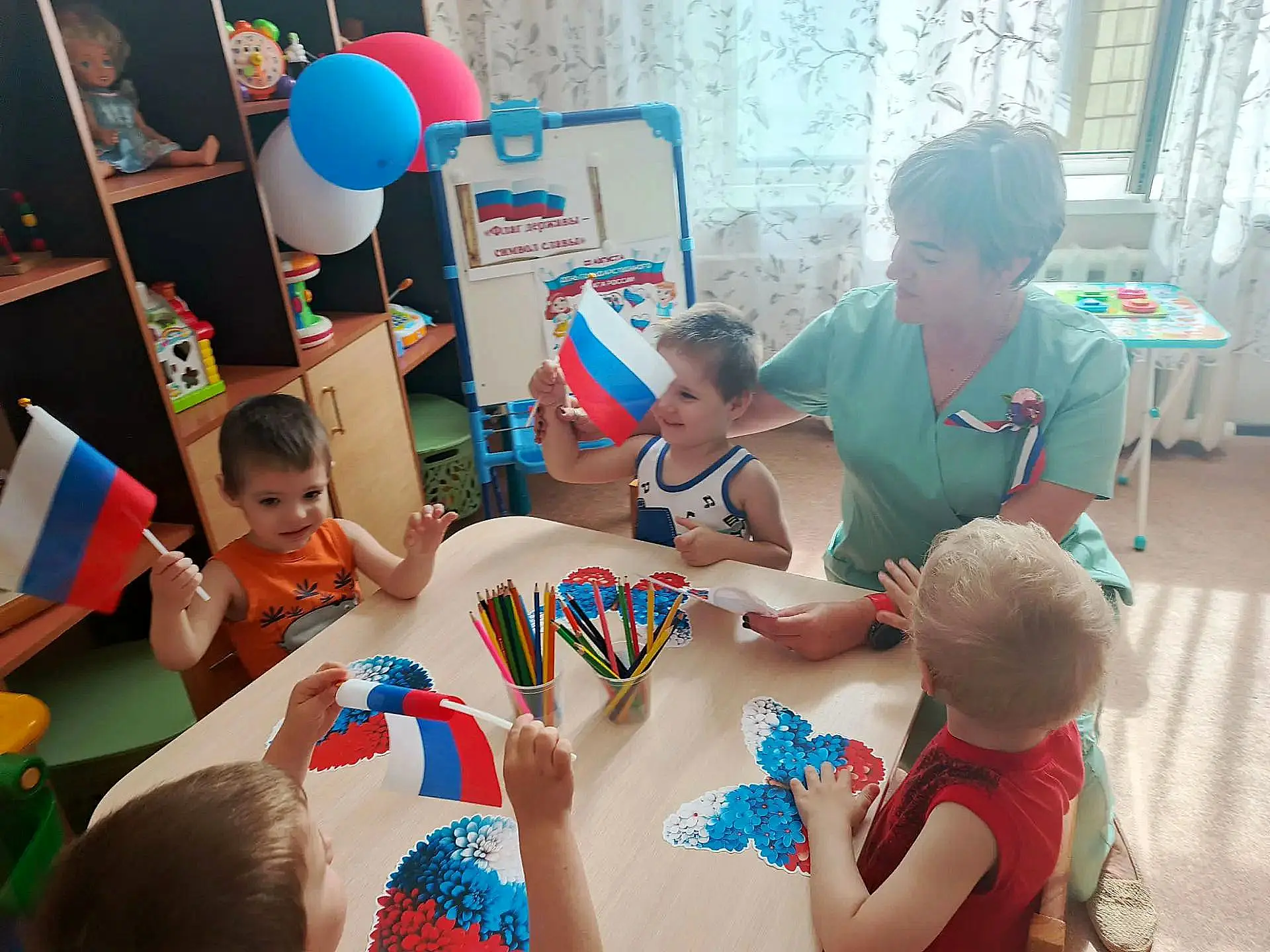 🎨 В рамках реализации партийного проекта «Крепкая семья» социальным педагогом нашего д...
