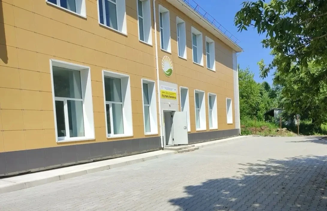 👷Завершается благоустройство территории филиала Владивостокской клинической больницы № 4 на острове
