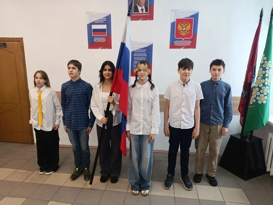 ❄️ Апрель удивляет: вчера — весна, сегодня — снова зима!  🇷🇺 Этот неожиданно снежный апрельский поне