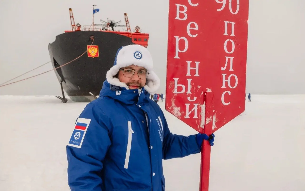 Учитель физики из Удомли, Александр Нерода, стал участником экспедиции «Росатома» «Ледо...