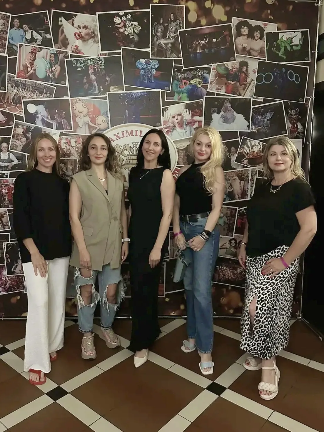 Посетили сегодня нашим большим риелторским сообществом культурно-массовое мероприятие в...