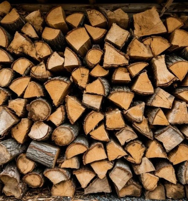 🔥 На траве дрова