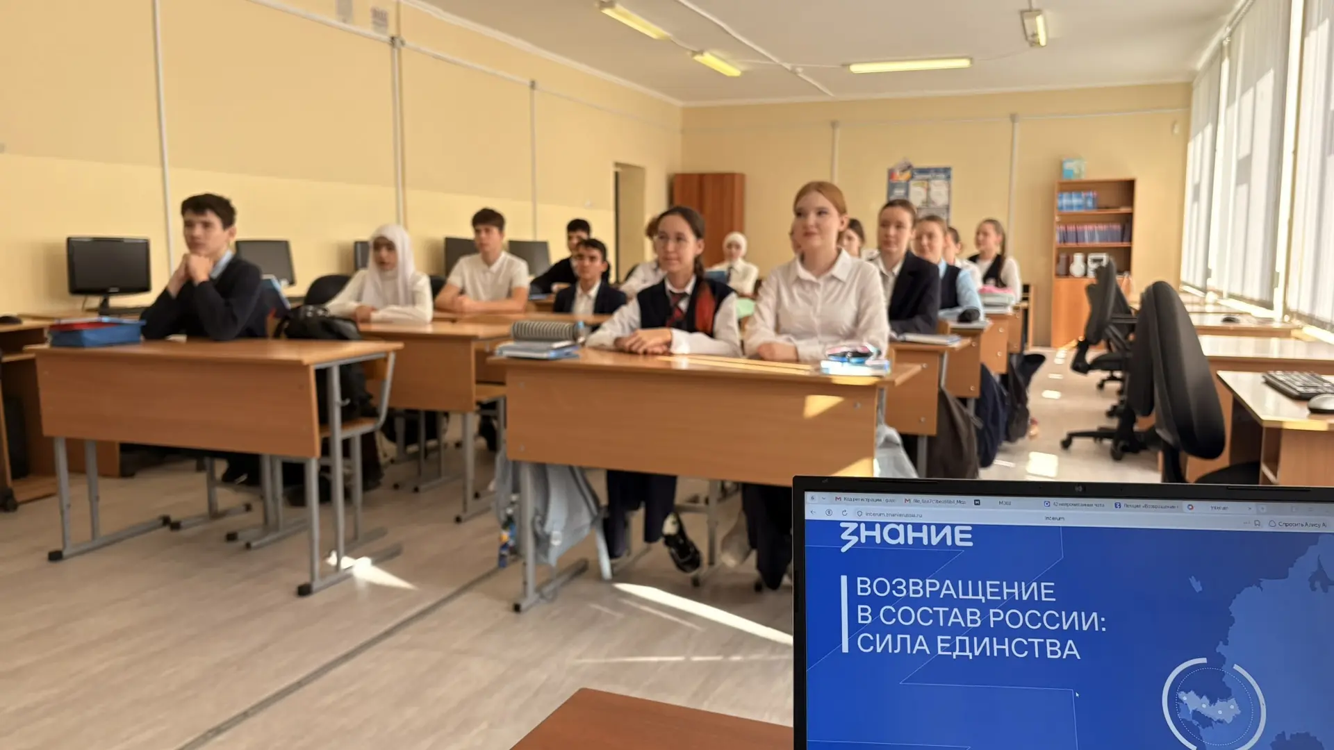 🇷🇺 30 сентября — День воссоединения Донецкой и Луганской Народных Республик, Запорожс...