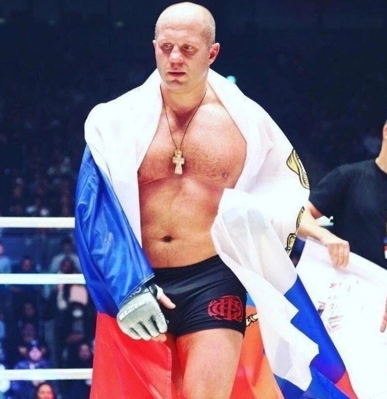 🇷🇺22 АВГУСТА – Дeнь Государственного флага Российской Федерации.