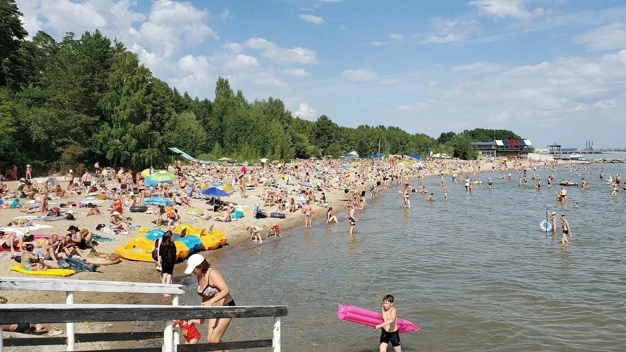 В Новосибирской области безопасно купаться можно только на шести пляжах

В Новосибирске купаться раз