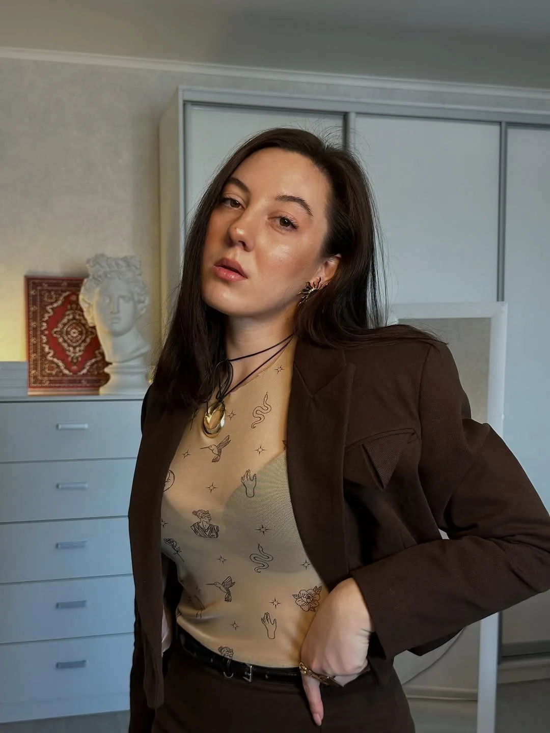 А вы до сих пор думаете  из денима можно сшить только джинсы 👖