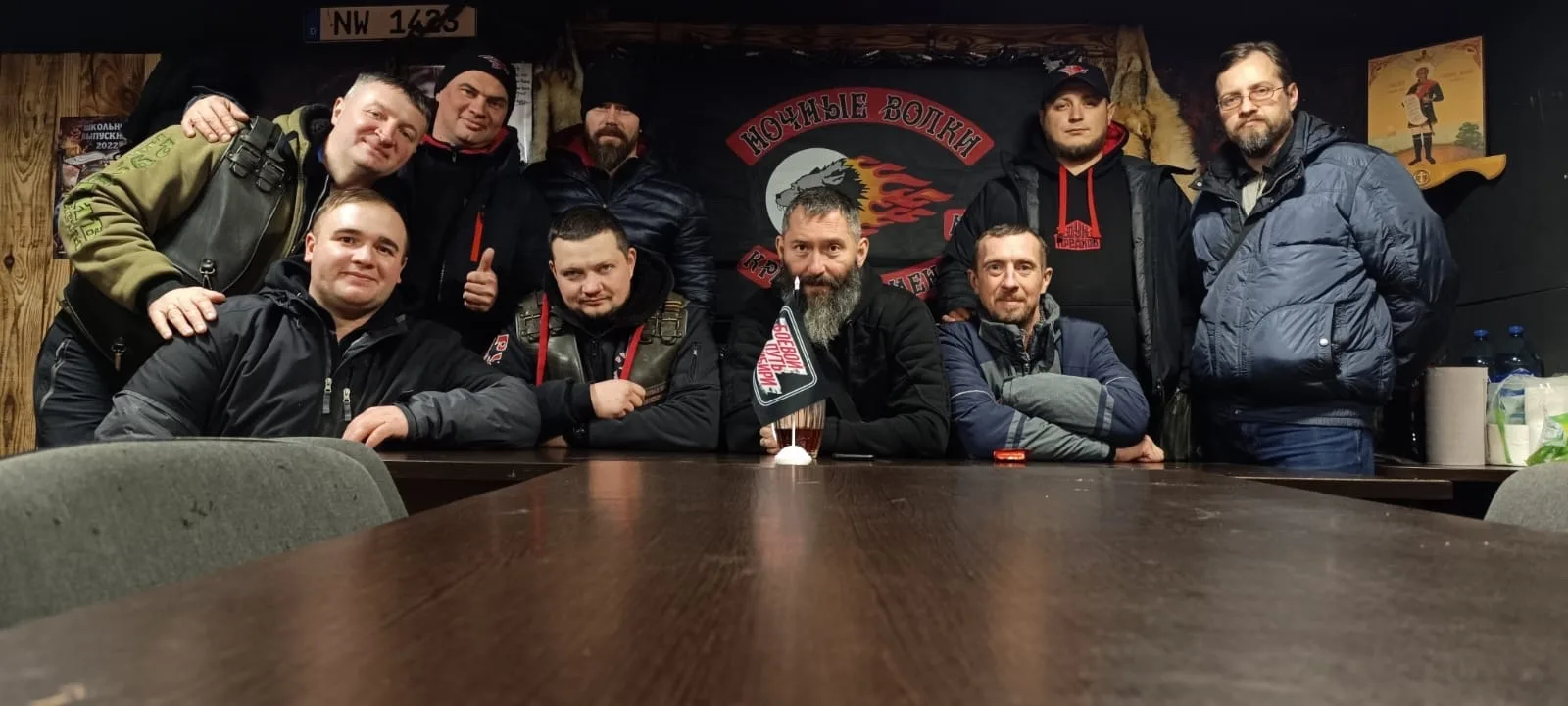 Нашли фото, когда наш ВРИП главы Краснознаменска был президентом отделения "Ночные волки" Краснознам