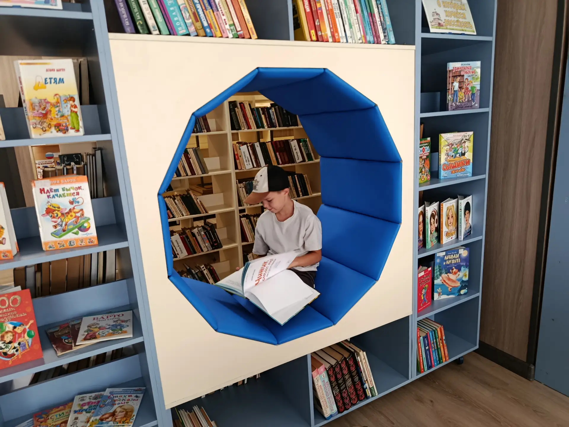 📚«От ремонта до уюта: как преобразилась Бойкопонурская сельская библиотека»🎀