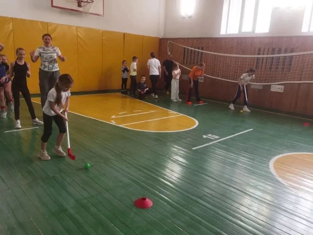 👶🏼СЕМЕЙНЫЙ ФЕСТИВАЛЬ👫  🖐🏼 Сегодня, 1 апреля 2026г., в нашей школе прошёл «Семейный фестиваль».  🥳 В 